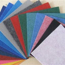 針刺地毯 傳統(tǒng)技藝與現(xiàn)代美學的融合